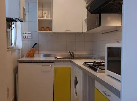 酒店 San Gregorio Halldis Apartment 3*